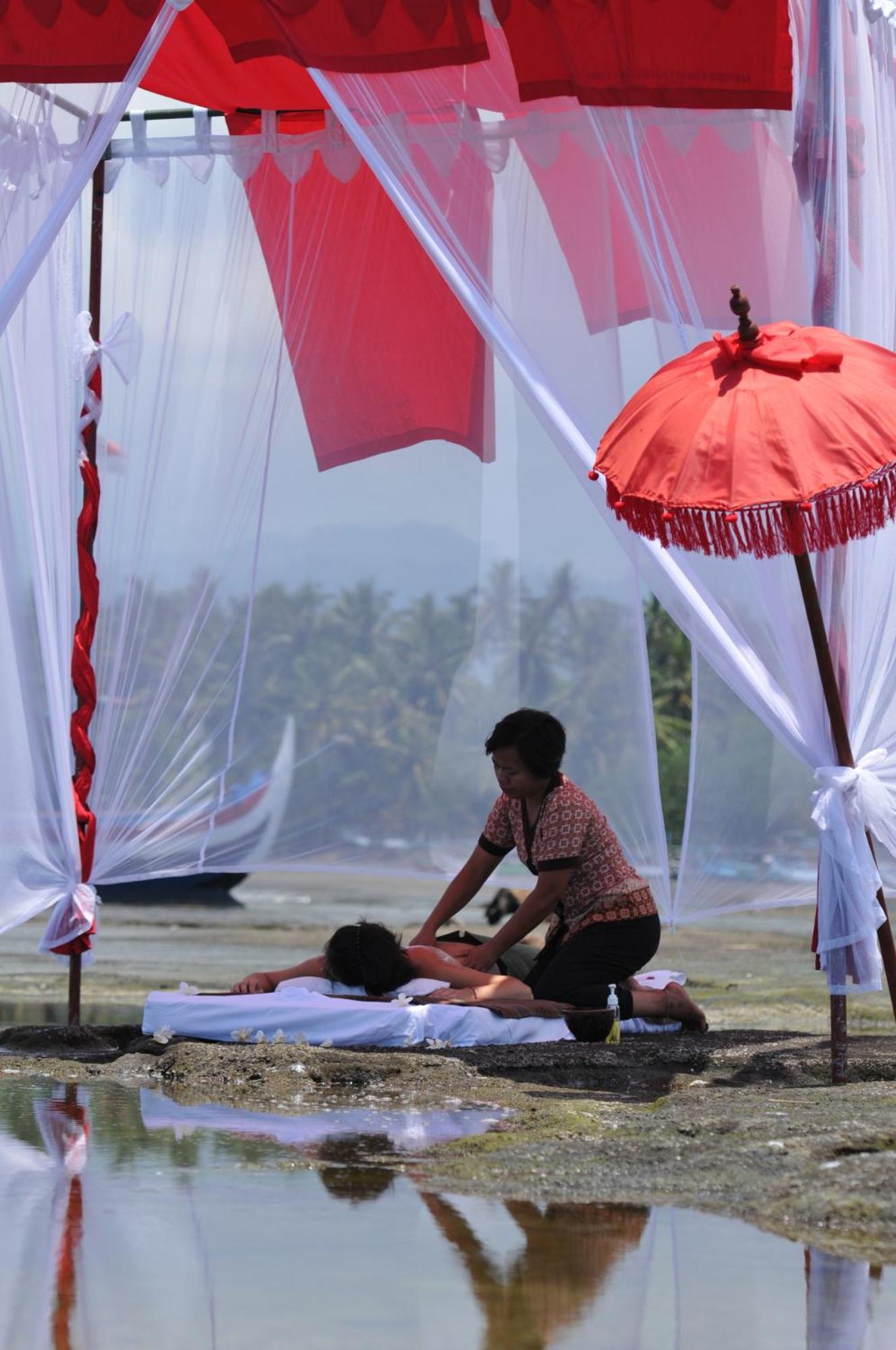 Puri Dajuma Beach Eco-Resort & Spa Pulukan Eksteriør bilde